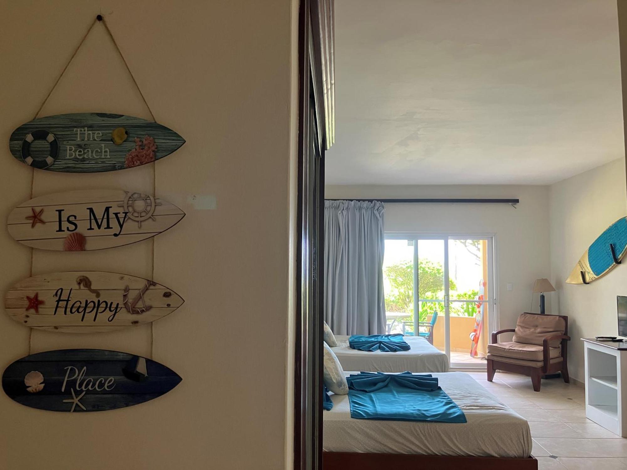 Agualina Kite Hotel Oceanfront Apartments Cabarete Bagian luar foto