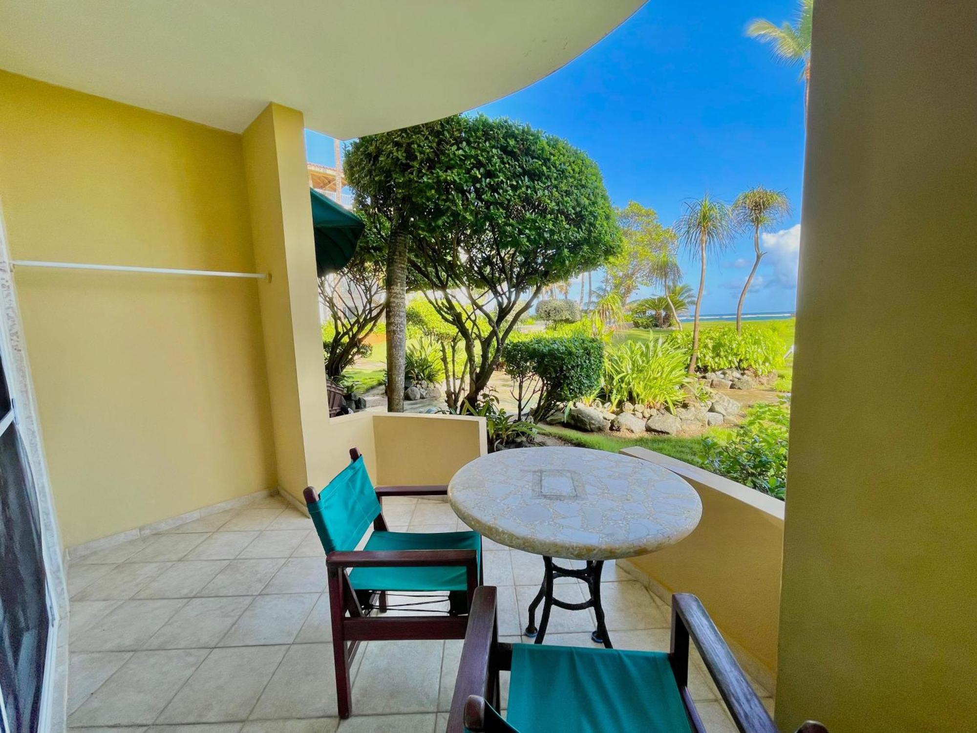 Agualina Kite Hotel Oceanfront Apartments Cabarete Bagian luar foto