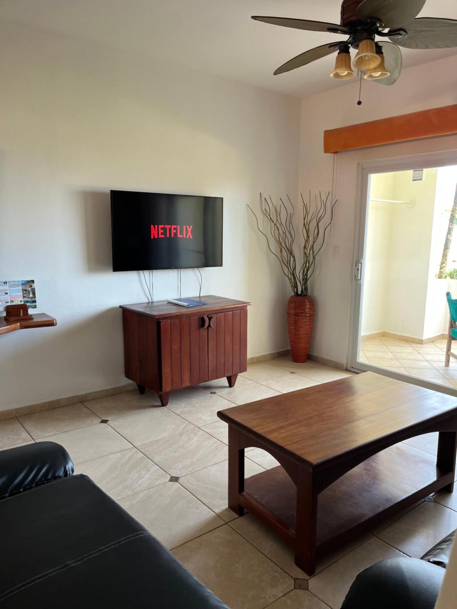 Agualina Kite Hotel Oceanfront Apartments Cabarete Bagian luar foto